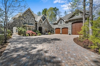 246 E Waters Edge Ln, West Union, SC 29696