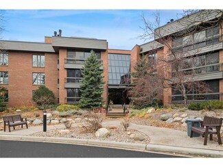 7250 Lewis Ridge Pkwy Unit 206, Edina, MN 55439