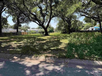 200 N M St, Pensacola, FL 32502