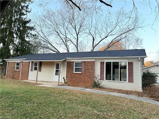 327 Weatherford Dr, King, NC 27021