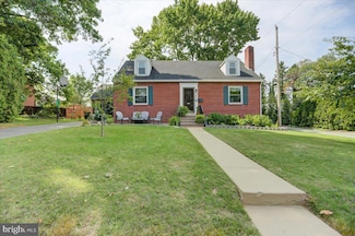 930 Nelson St, Chambersburg, PA 17201