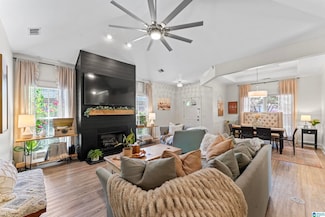 1113 Weybridge Cir, Pelham, AL 35124