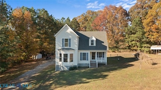 200 New South Rd, Kilmarnock, VA 22482