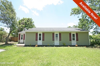 273 Drummer Kellum Rd, Jacksonville, NC 28546