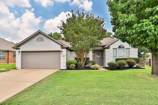 2721 Silver Maple Ct, Flower Mound, TX 75028