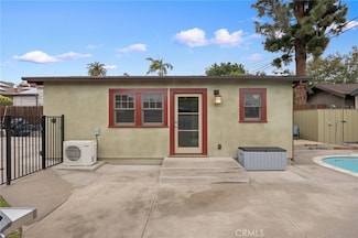 1236 N Michigan Ave, Pasadena, CA 91104
