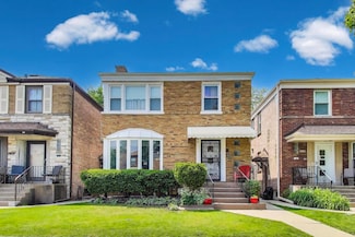 6312 N Monticello Ave, Chicago, IL 60659
