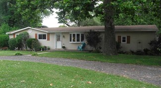 2517 N State Road 13, Pierceton, IN 46562