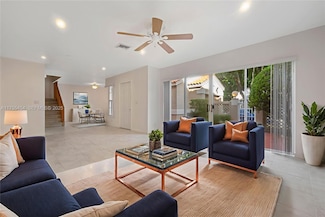 11066 Long Boat Dr, Hollywood, FL 33026