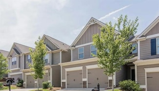 3369 Castleberry Village Cir Unit 156, Cumming, GA 30040