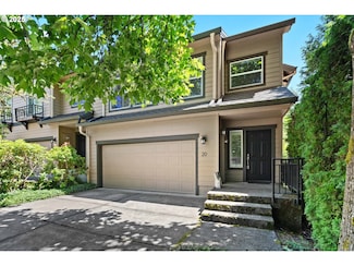 20 Summit Ridge Ct, Lake Oswego, OR 97035
