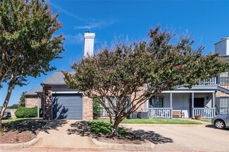 3101 Townbluff Dr Unit 323, Plano, TX 75075