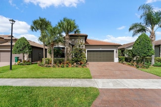 560 SE Monet Dr, Port St. Lucie, FL 34984