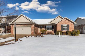 10644 Titan Dr, Newburgh, IN 47630