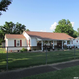 273 W McClernand Ave, Shawneetown, IL 62984