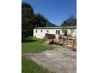 194 East St, Waterbury, VT 05676