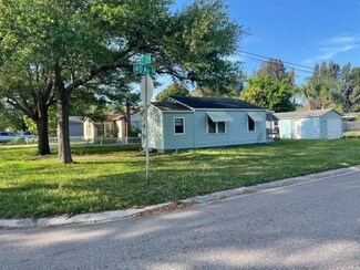 3946 21st St N, Saint Petersburg, FL 33714