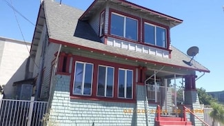 720 N Center St, Stockton, CA 95202