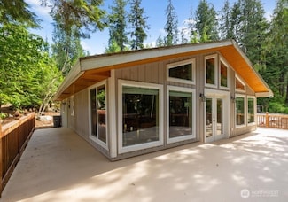 19521 Big Four Place, Granite Falls, WA 98252