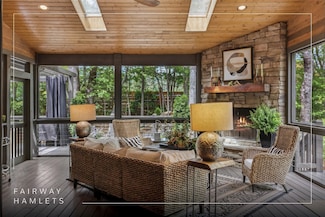 61 Carnoustie Dr, Sapphire, NC 28774