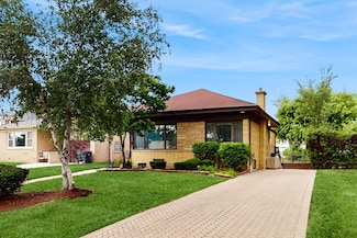 7350 N Karlov Ave, Lincolnwood, IL 60712