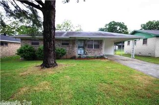 1308 Nannette St, North Little Rock, AR 72114