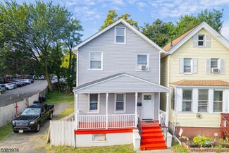 276 New St, Orange, NJ 07050