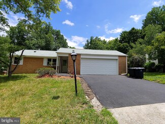9800 Muirfield Dr, Upper Marlboro, MD 20772