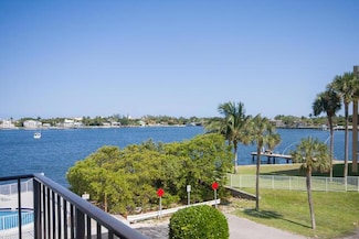 301 Croton Ave Unit 303, Lantana, FL 33462