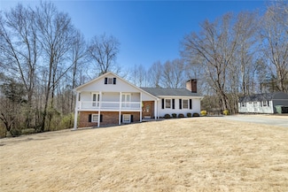 404 S Old Mill Rd, Seneca, SC 29678