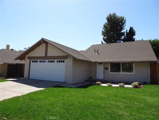 25361 Costeau St, Laguna Hills, CA 92653