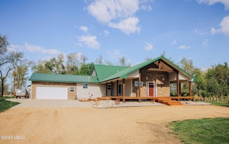 48527 195th St, Astoria, SD 57213