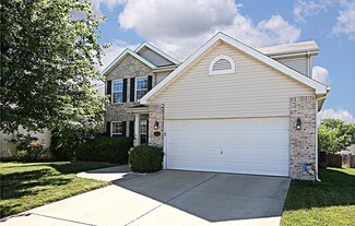 2441 Larchmont Dr, Belleville, IL 62221
