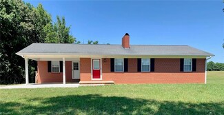 1838 Dobbins Mill Rd, Elkin, NC 28621