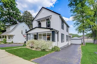 535 Whitney Ave, Winthrop Harbor, IL 60096