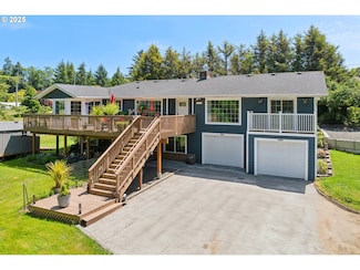 35111 Jefferson Ln, Astoria, OR 97103