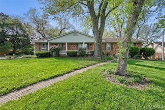 4044 Locke Ave, Bridgeton, MO 63044
