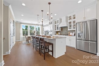 7008 Running Spring Dr, Charlotte, NC 28205