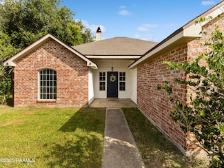 719 S Belle Cir, Breaux Bridge, LA 70517