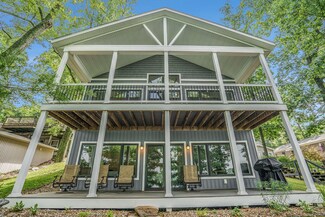 58300 E Clear Lake Rd, Three Rivers, MI 49093