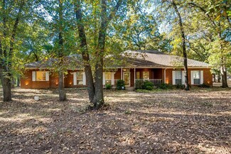 228 Robins Ln, Seagoville, TX 75159
