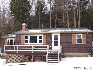 1344 Dutch Hill Rd, Tully, NY 13159