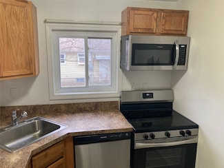 148 S 4th St, Bethpage, NY 11714