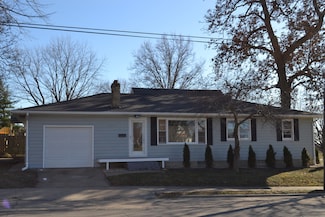 1801 E 3rd St, Sterling, IL 61081