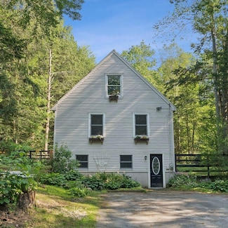 22 Candlewyck Rd, Windham, ME 04062