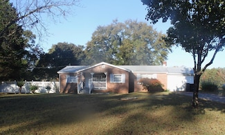 8131 Roosevelt Hwy, Warm Springs, GA 31830