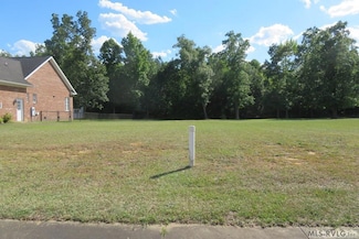 75 Winterberry Ln, Roanoke Rapids, NC 27870