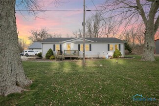 11440 Lakeway Dr, Curtice, OH 43412