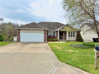 710 Burlington Ln, Warrensburg, MO 64093