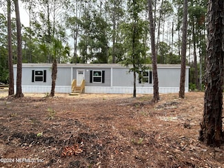 103 Hazel Ave, Georgetown, FL 32139